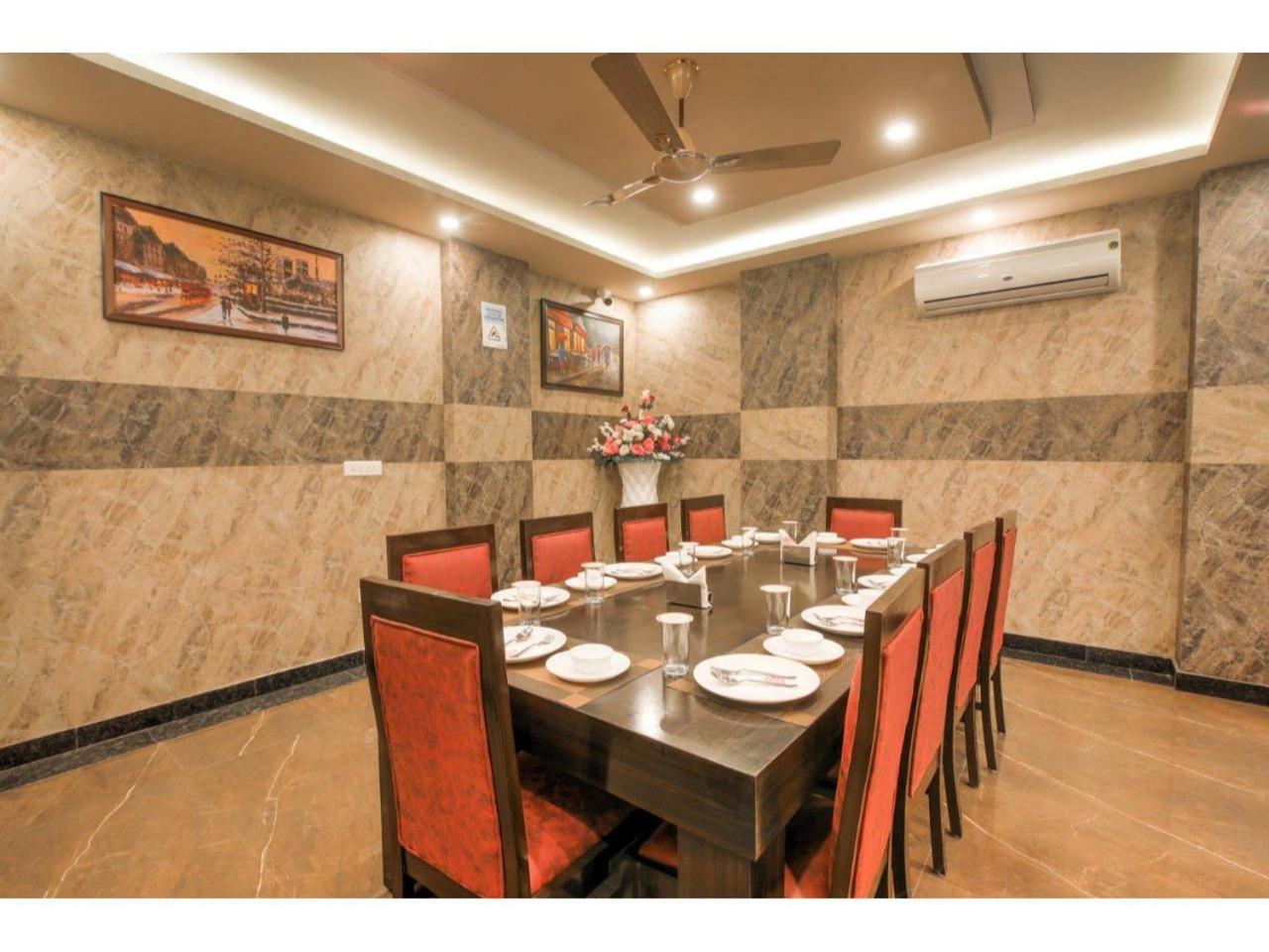 Bed and Breakfast Kusum House Greater Noida Exterior foto